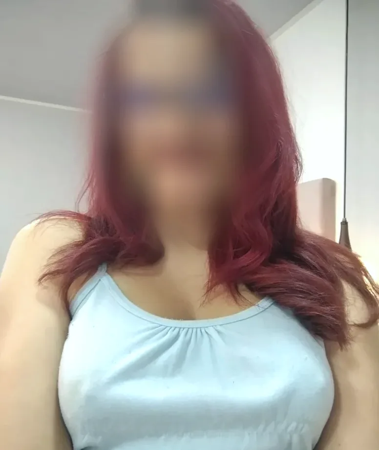 Nawal, 23 años